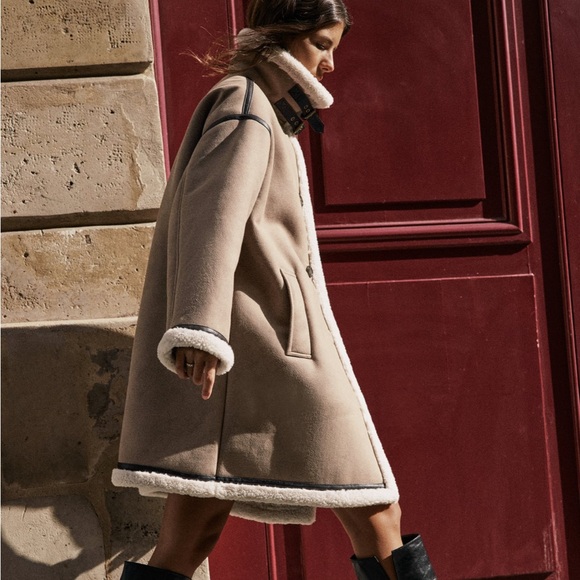 Buttoned double faced coat - Picture 3 of 8